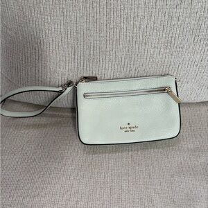 Kate Spade Mint Wristlet